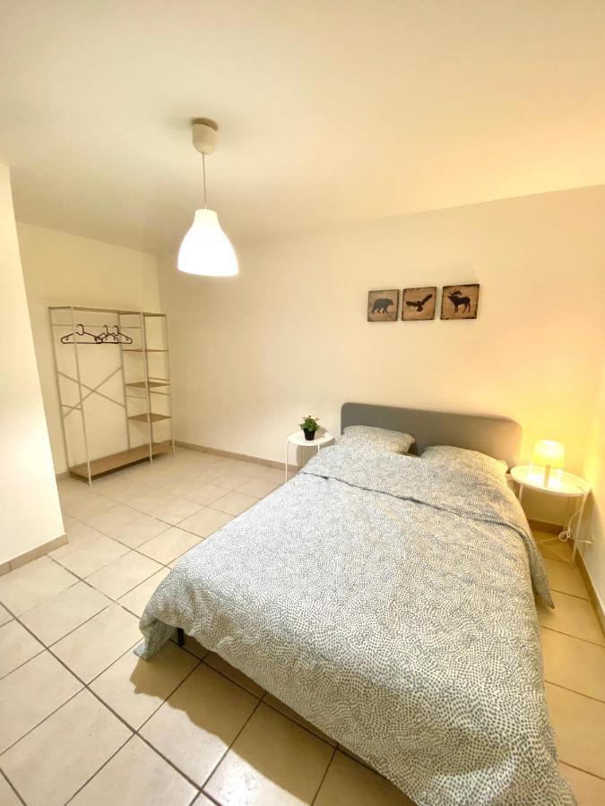 T2 Centre Historique Lapalud Apartment Exterior photo